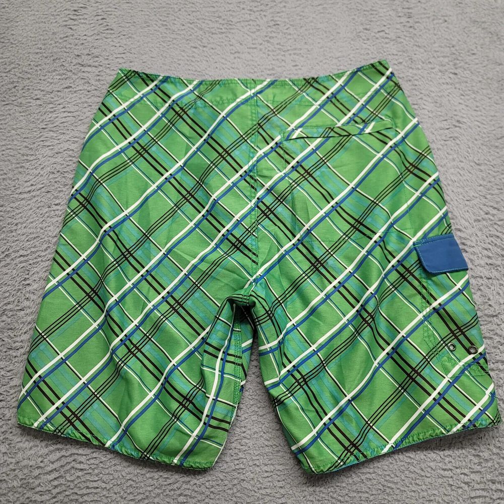 Freeworld Shorts Mens 36 Green Cargo Boardshorts Swim Plaid Outdoors Drawstring - Picture 3 of 9
